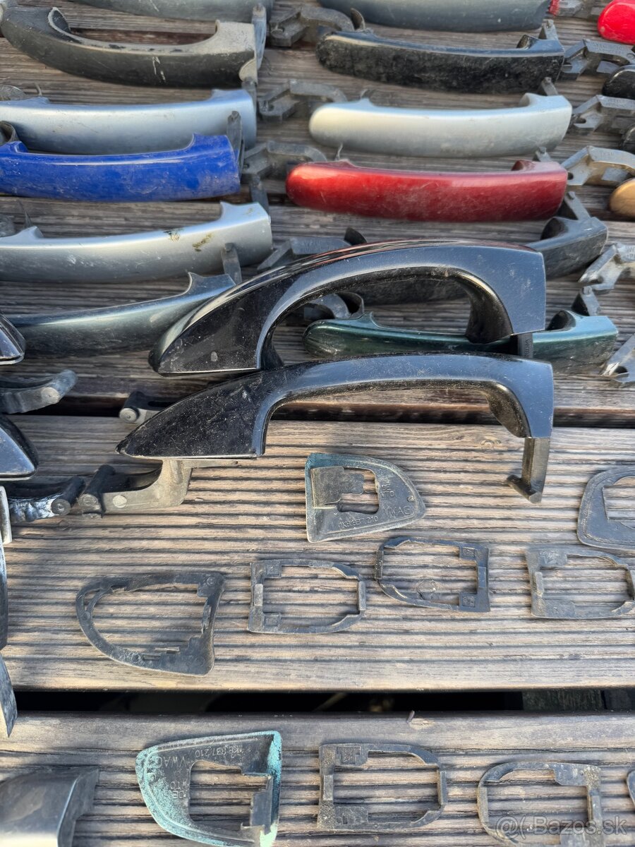 Kľučky , nosiče , lanká … VW Group - 15