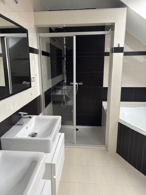 Na PRENÁJOM 5 izb. RD s garážou v Kalinkove pri hrádzi - 15