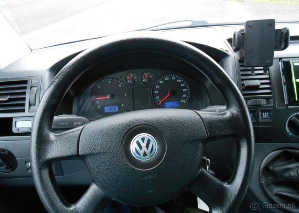 Volkswagen Multivan 1,9 TDI 92 kW 7Míst.Serviska nafta - 15