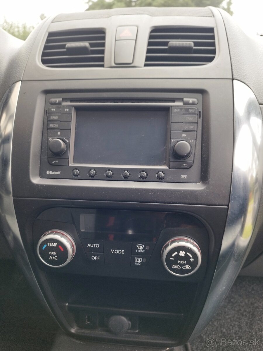 Suzuki SX4 2.0DDIS rok-2014, 2xklič,navigace - 15