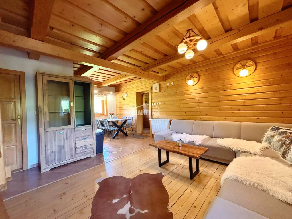 Investičná chata v Zázrivej s vlastnými vlekmi - EXKLUZÍVNE - 15