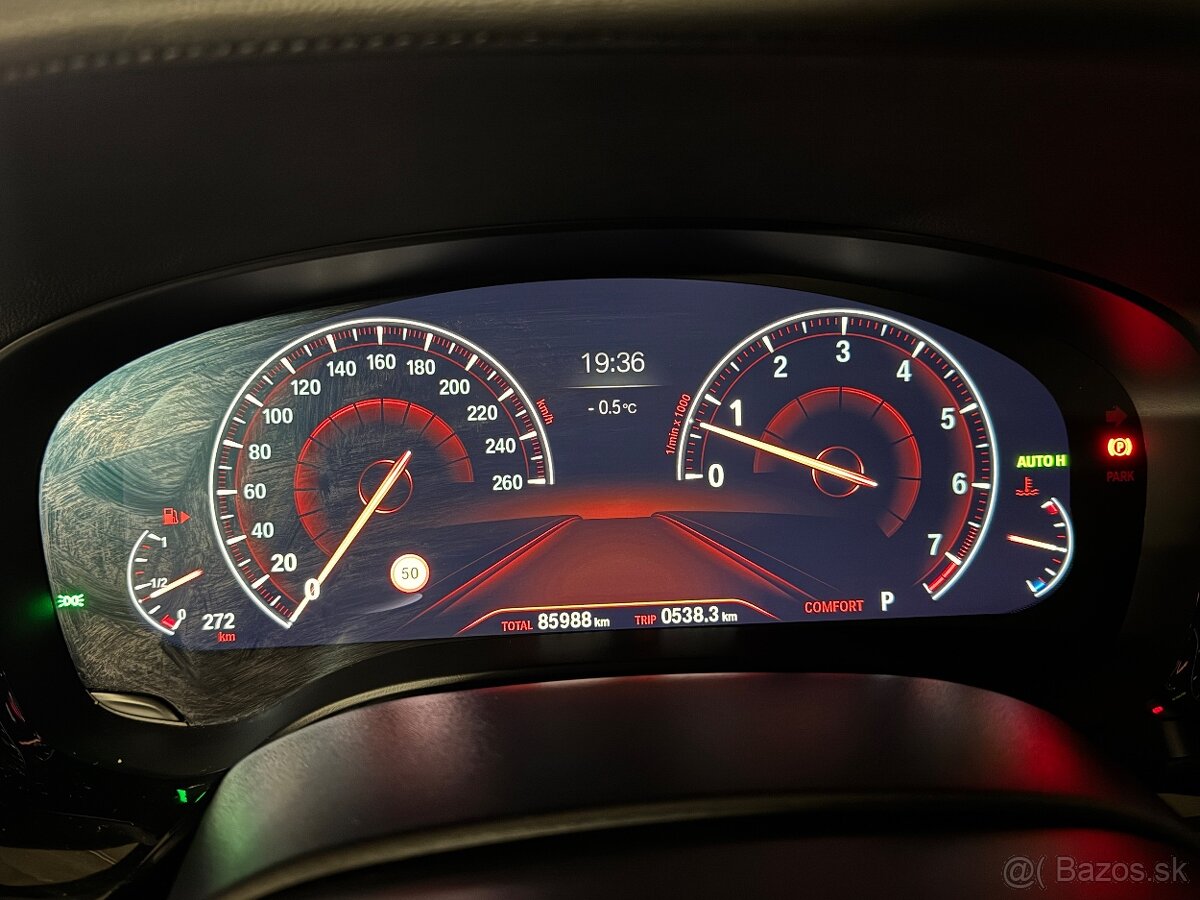 BMW Rad 6 GT 640i xDrive 250kw masáže, natáčacia náprava - 15