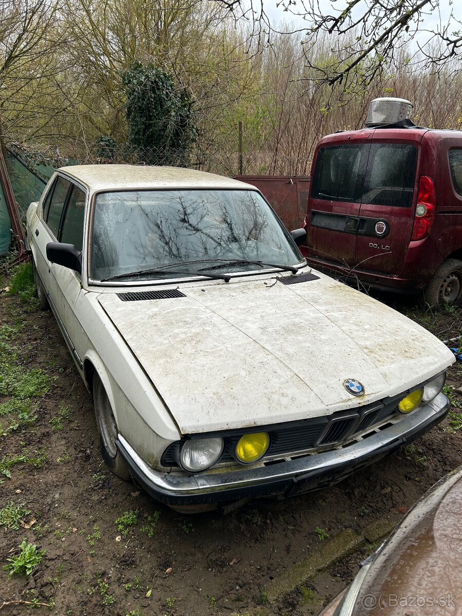 Bmw e28 520i - 15