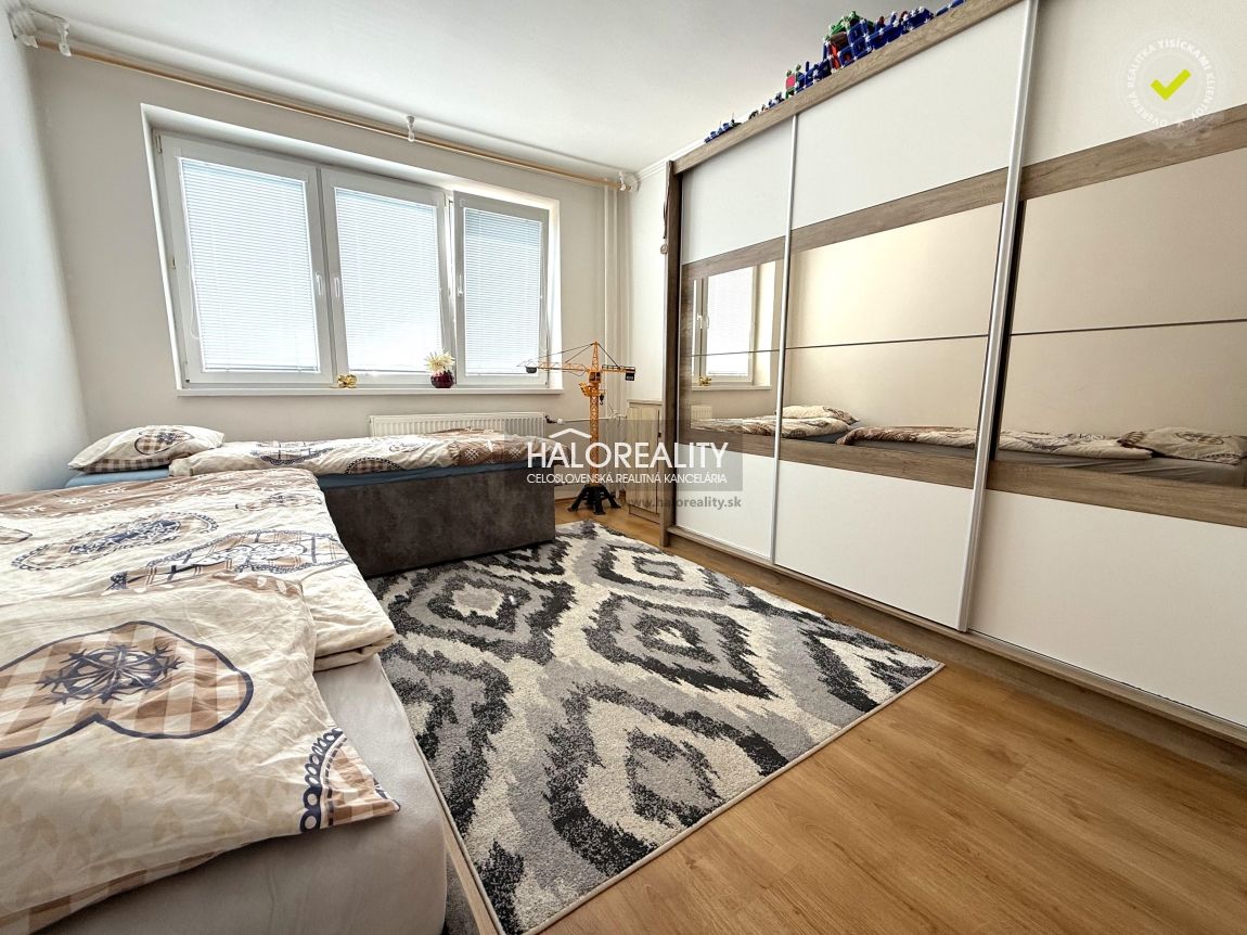 HALO reality - Predaj, trojizbový byt Tekovské Lužany, kvali - 15