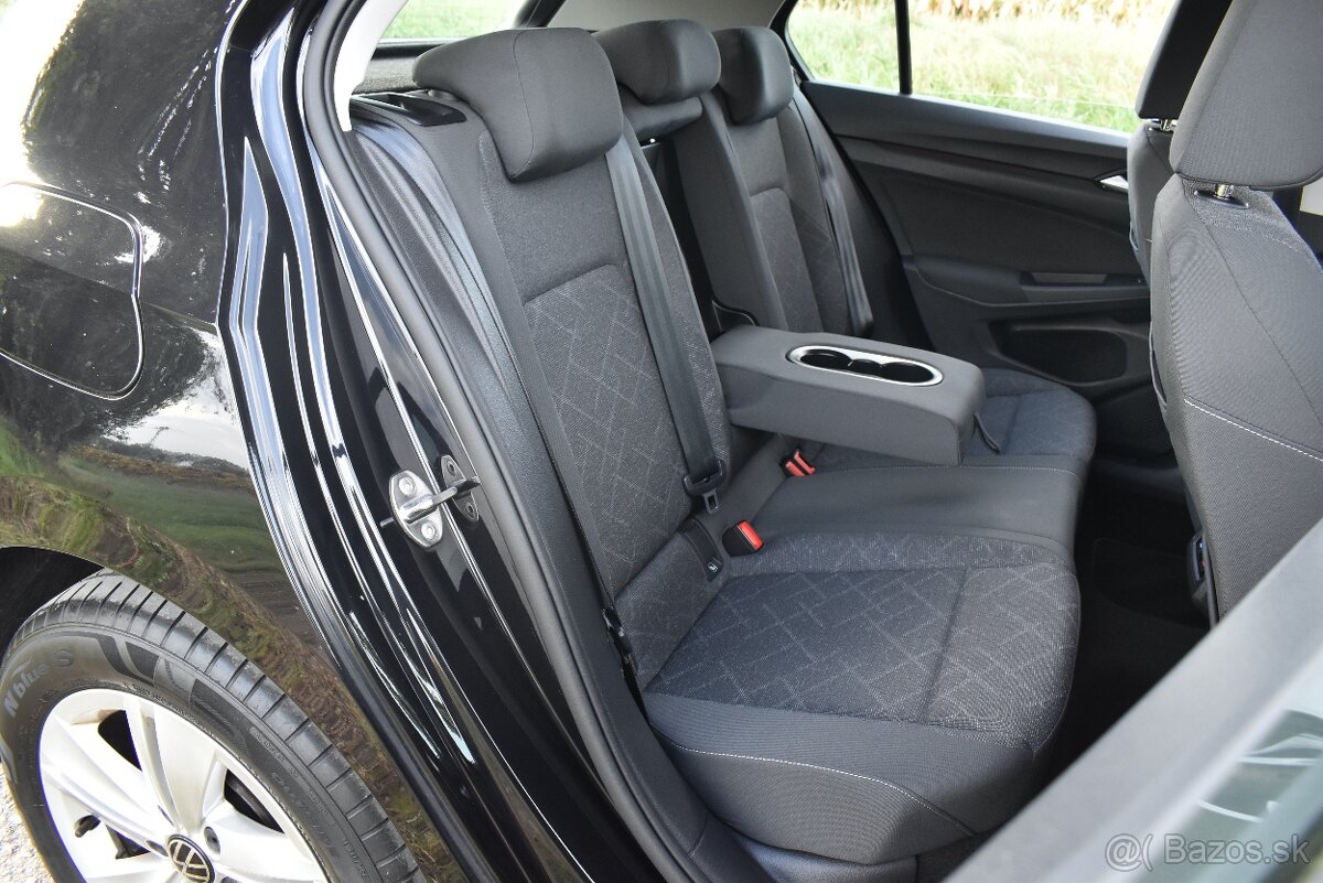 VW GOLF 8 2.0TDi / LED//ACC// - 15