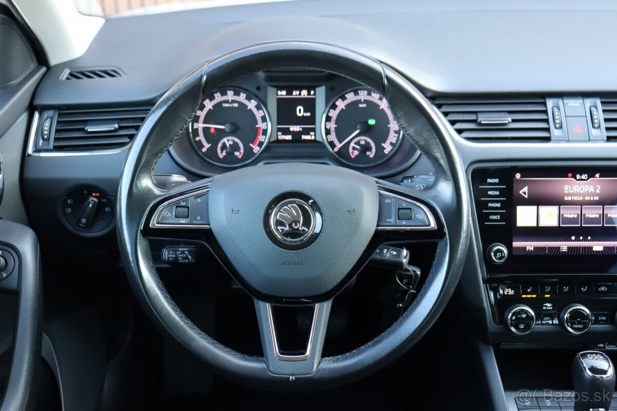 Škoda Octavia Combi 2.0 TDI Ambition DSG - 15