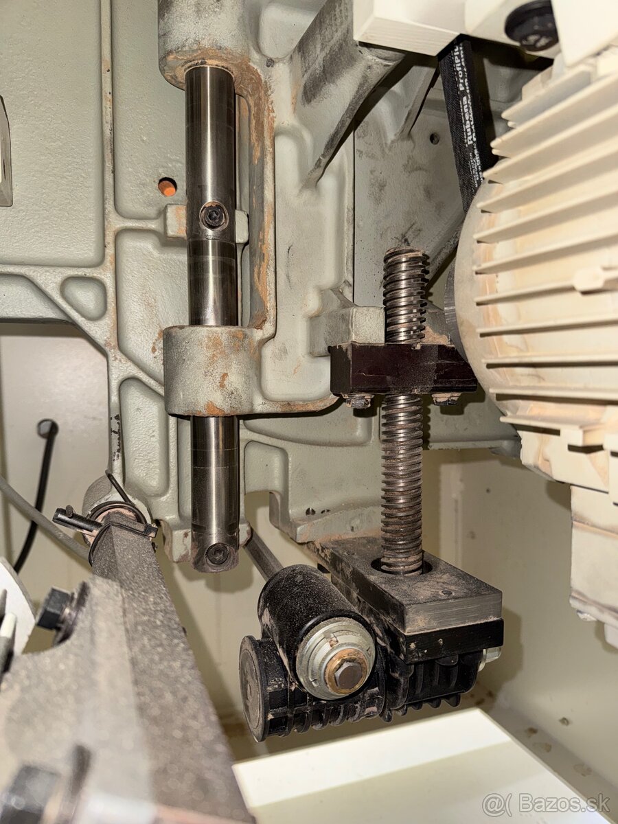 Formátovacia píla SCM Si300n - 15