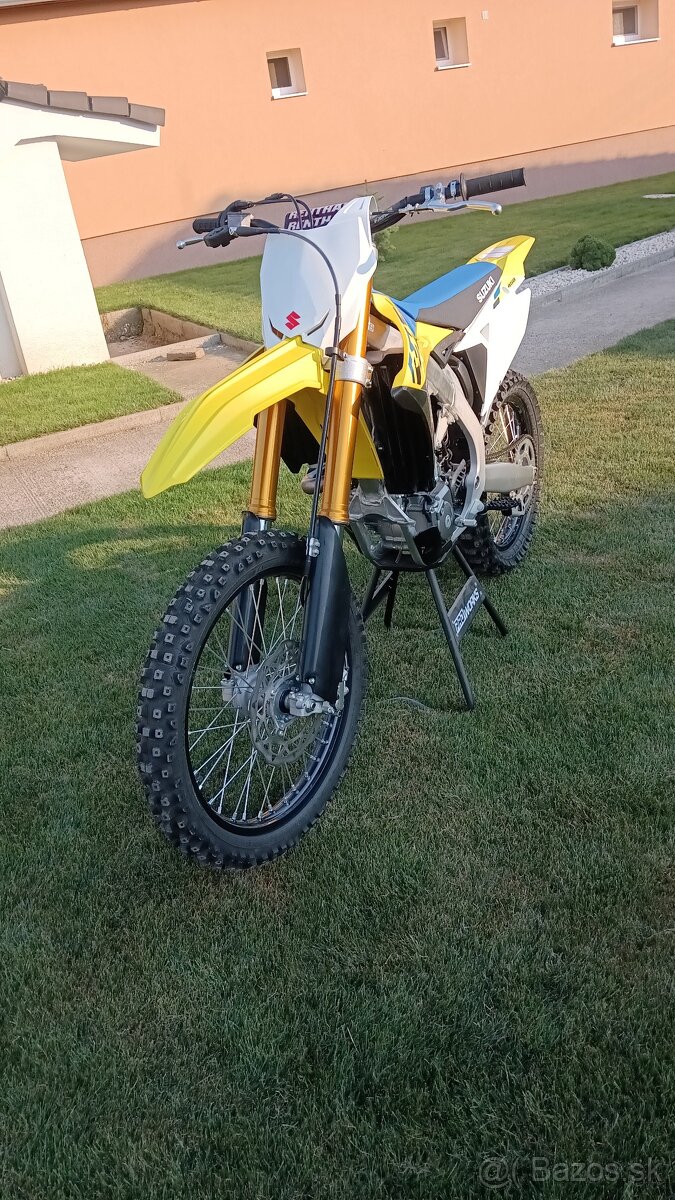RMZ 450 - 15