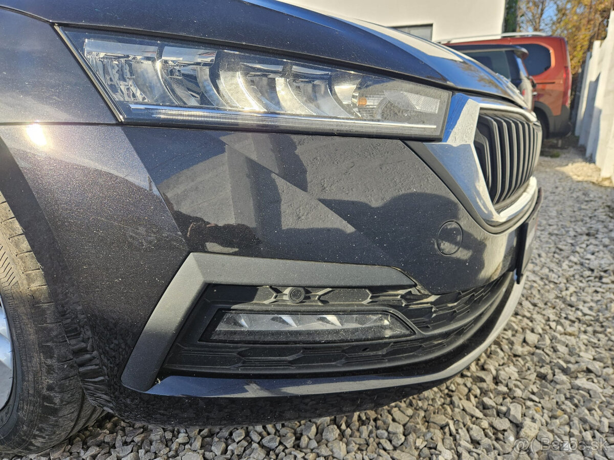 ŠKODA OCTAVIA COMBI 2.0 TDI STYLE DSG - 1.MAJITEĽ - 15