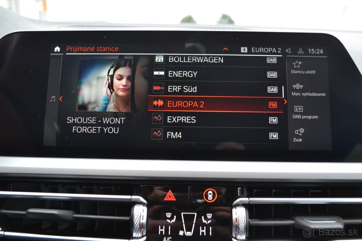 BMW Rad 3 Touring 330d X-Drive HEV - 15