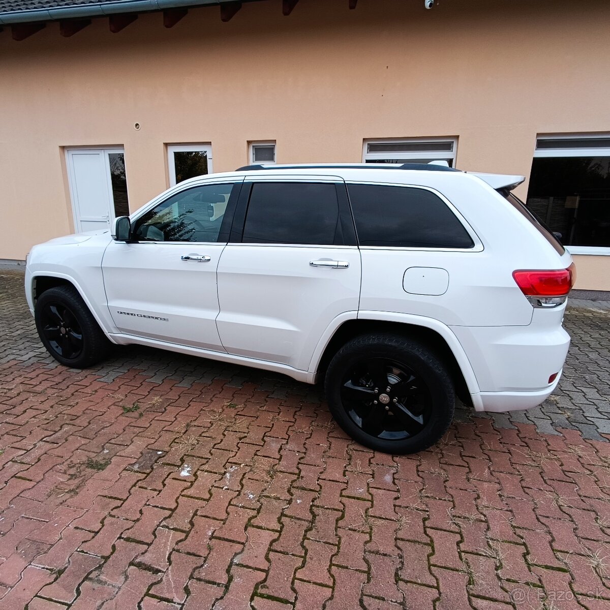 Predám Jeep Grand Cherokee - 15