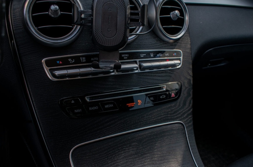 Mercedes-Benz GLC SUV 350 e 4MATIC A/T - 15