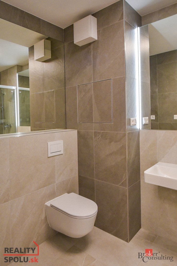 Na predaj: Moderný 2-izbový byt v srdci Bratislavy 2 poshod - 15