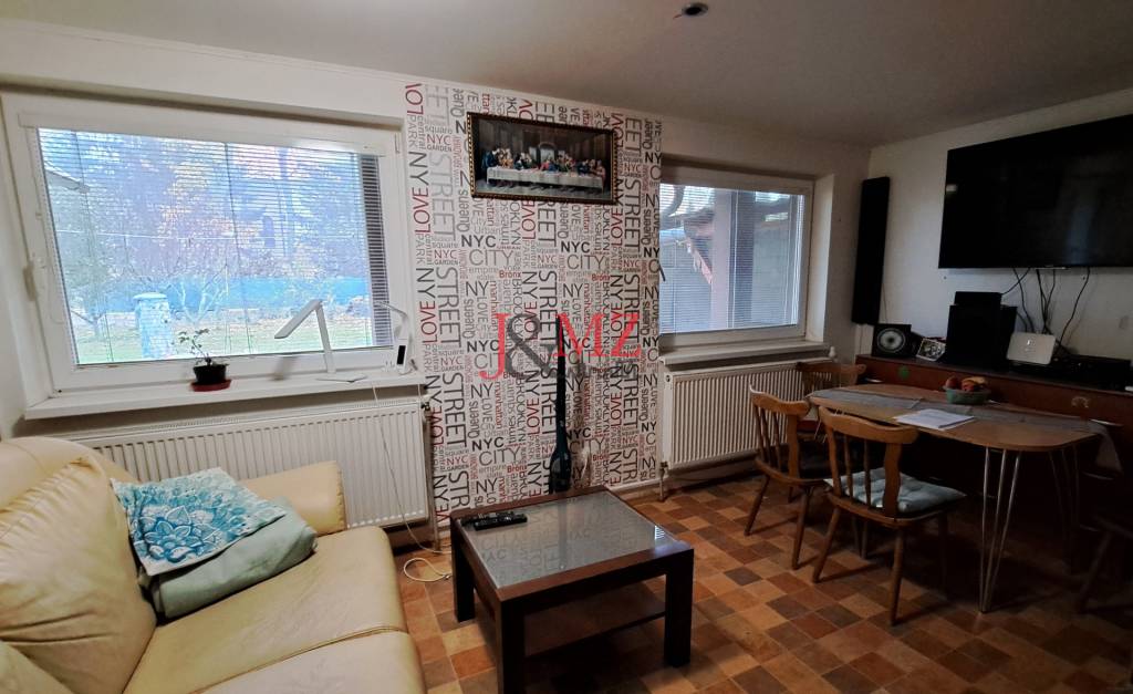 Budova 4 bytové jednotky a Rodinný dom, Kalná nad Hronom (SM - 15