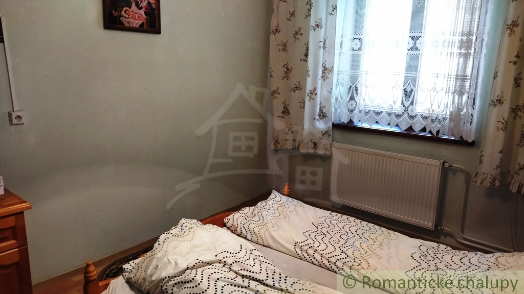 Polyfunkčná budova so súkromným bytom, Veľká Lesná - 15