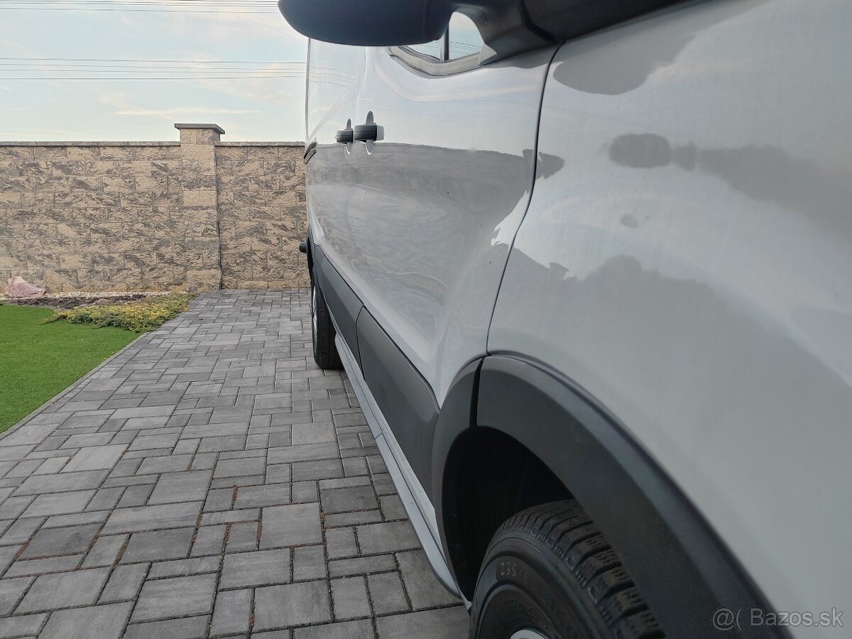 Ford Transit 3 miest L3H3 - 15