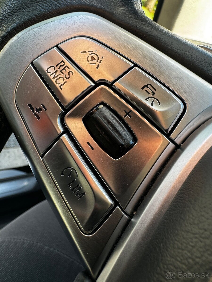 BMW Rad 7 ,730d Xdrive AT - 15