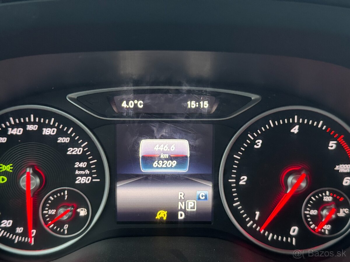 Mercedes Benz B 200d - 15