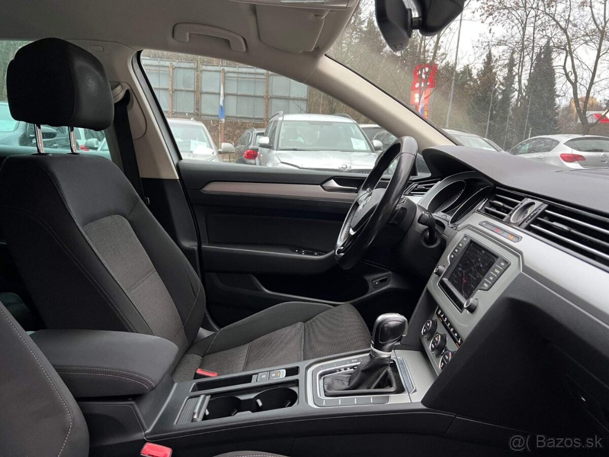 Volkswagen Passat Combi 2.0TDI 110kW automat tažné klima ACC - 15