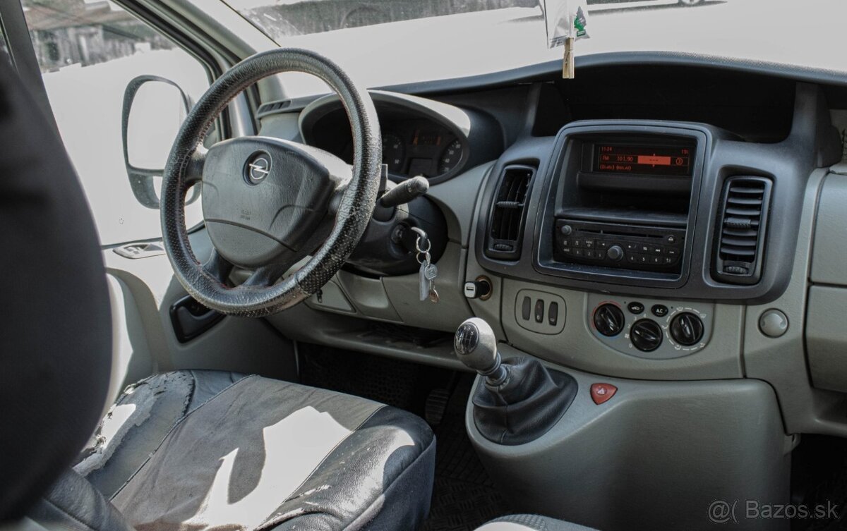 Opel Vivaro 2.0 CDTi 2011 - 15