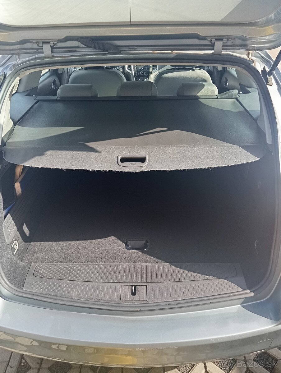 Opel Astra SPORTS TOURER - 15