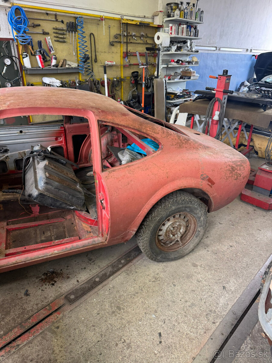 Predám 3x OPEL GT + množstvo dielov - 15
