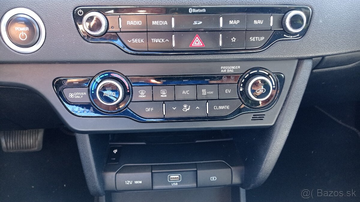 Kia Niro, 64KWh 8 Let záruka / TČ odpočet DPH - 15