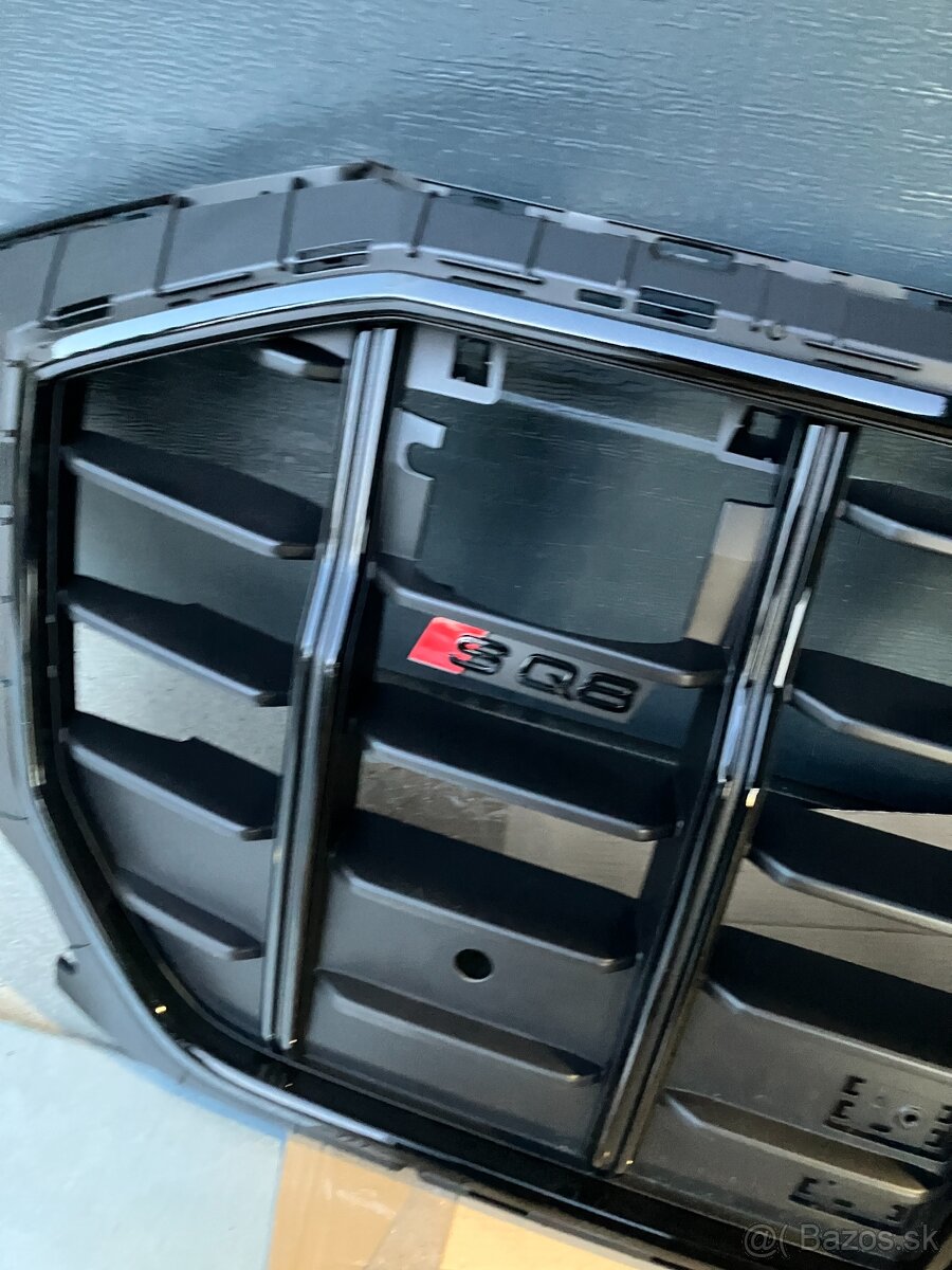maska mrizka grill audi q8 19- cerna sq8 - 15