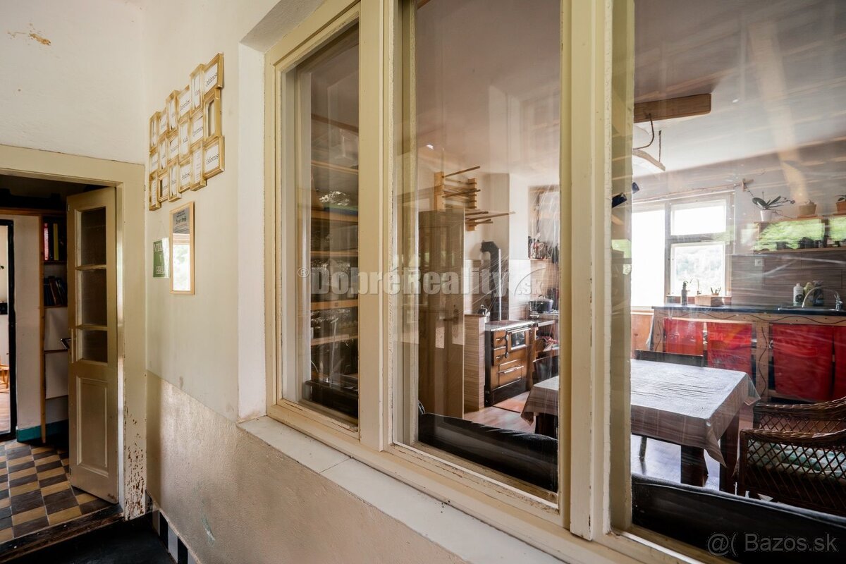 PREDAJ OD JEDNÉHO MAJITEĽA: Usadlosť U Rusnákov - 2 rodinné - 15