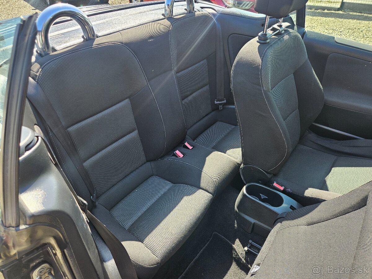 PEUGEOT 207 CC 1.6i BENZÍN CABRIO - 15