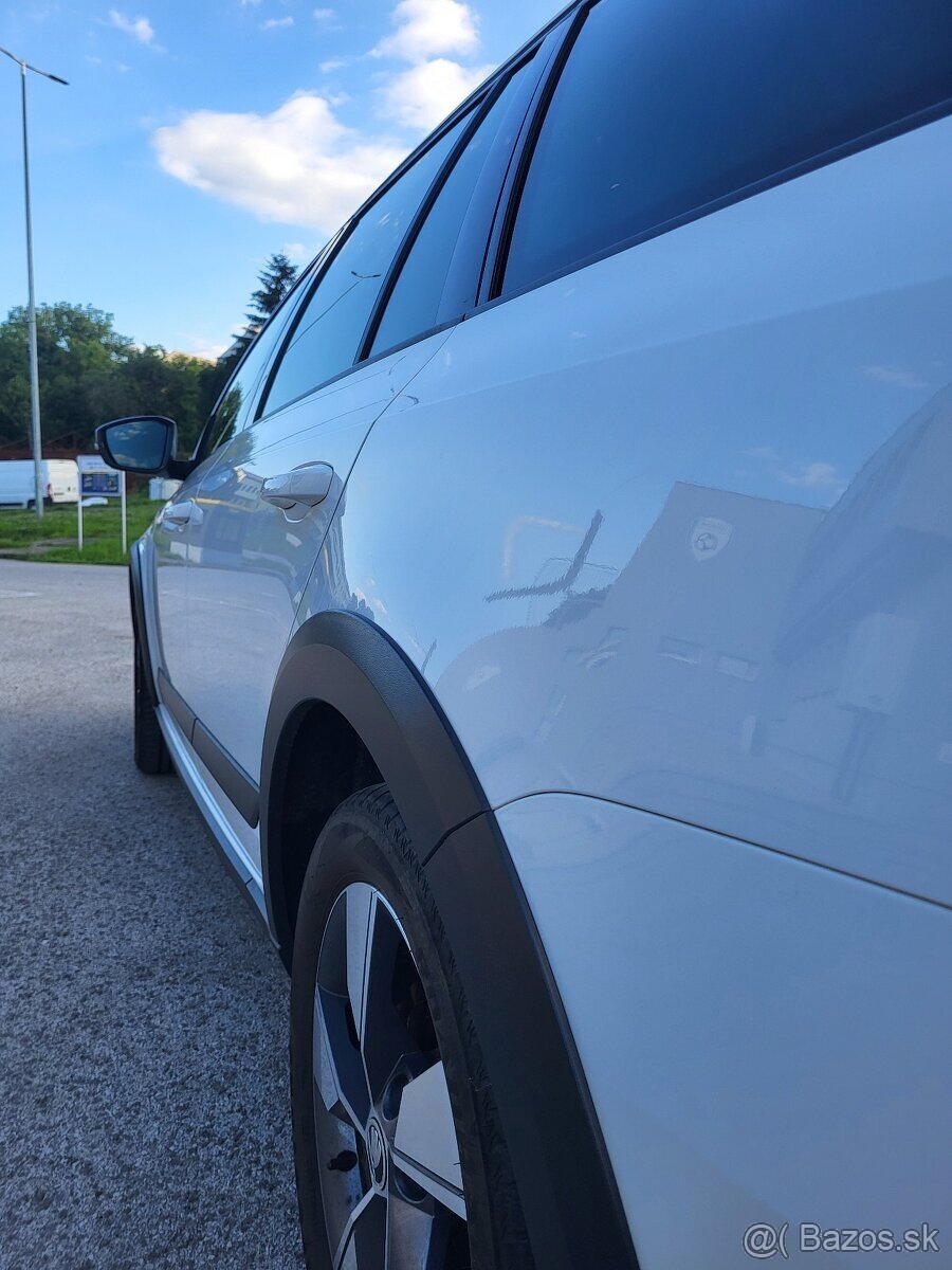 Octavia 3 Scout,2.0tdi 135kw DSG6 - 15