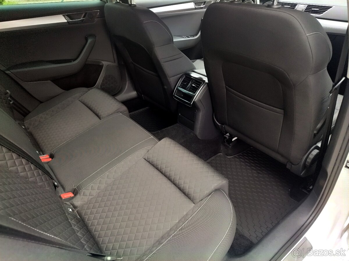 Škoda Superb Combi Lift.2.0 TDI 110KW DSG 2022 - 15