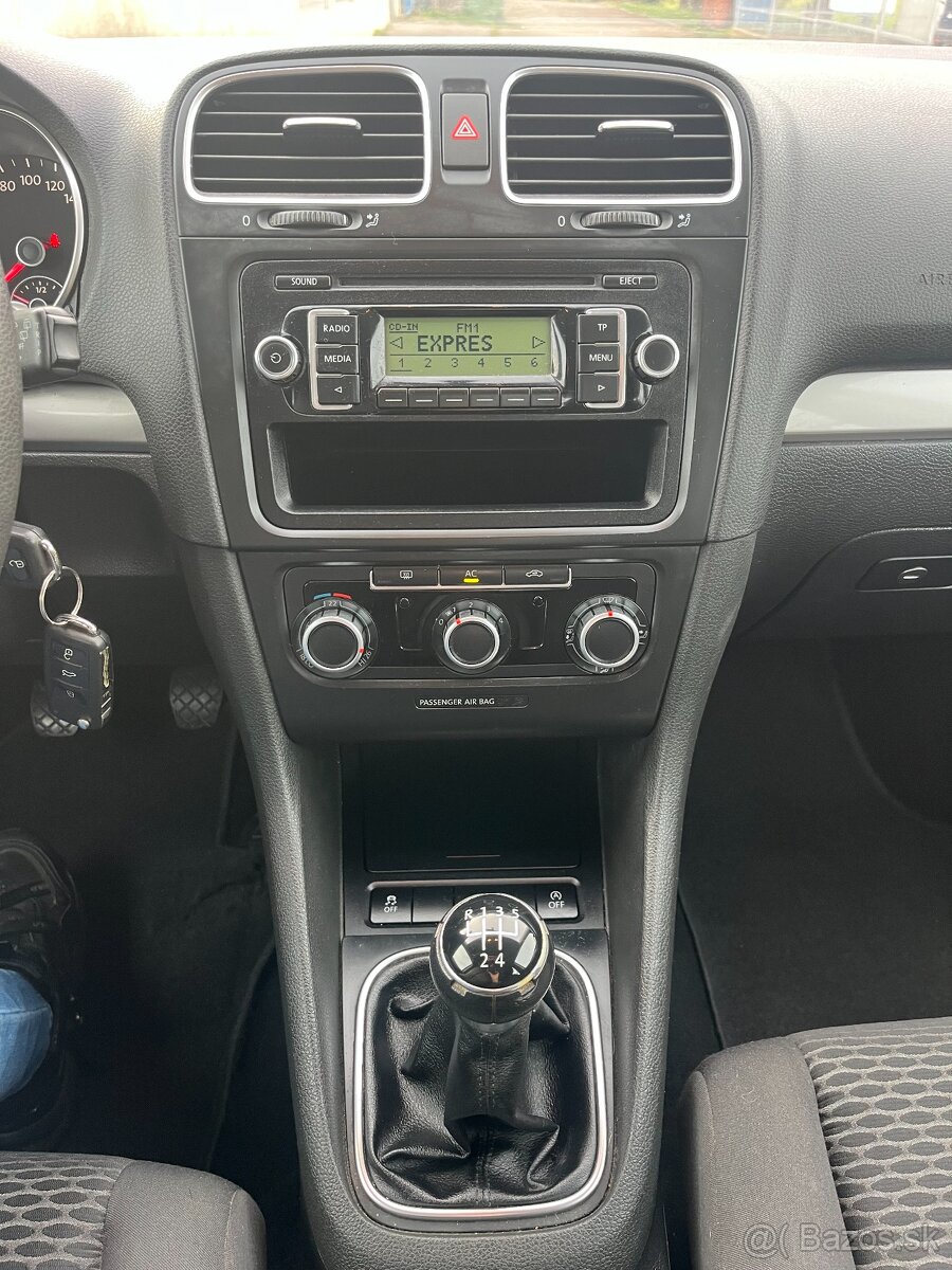 Volkswagen VW Golf VI 1,6TDi - 15