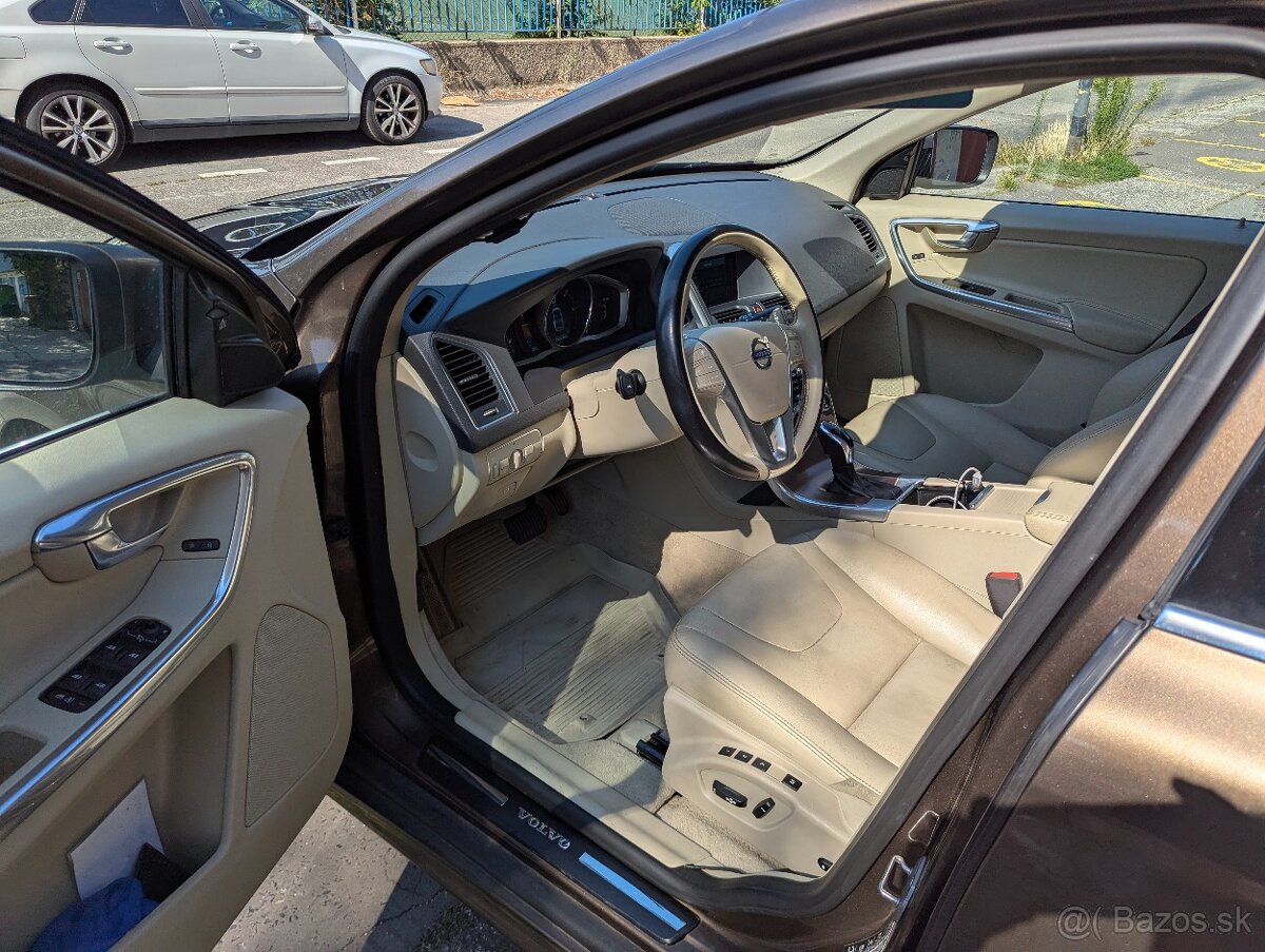 Volvo XC60 D4 SUMMUM POLESTAR AWD - (2.4L 5-valec) - 15