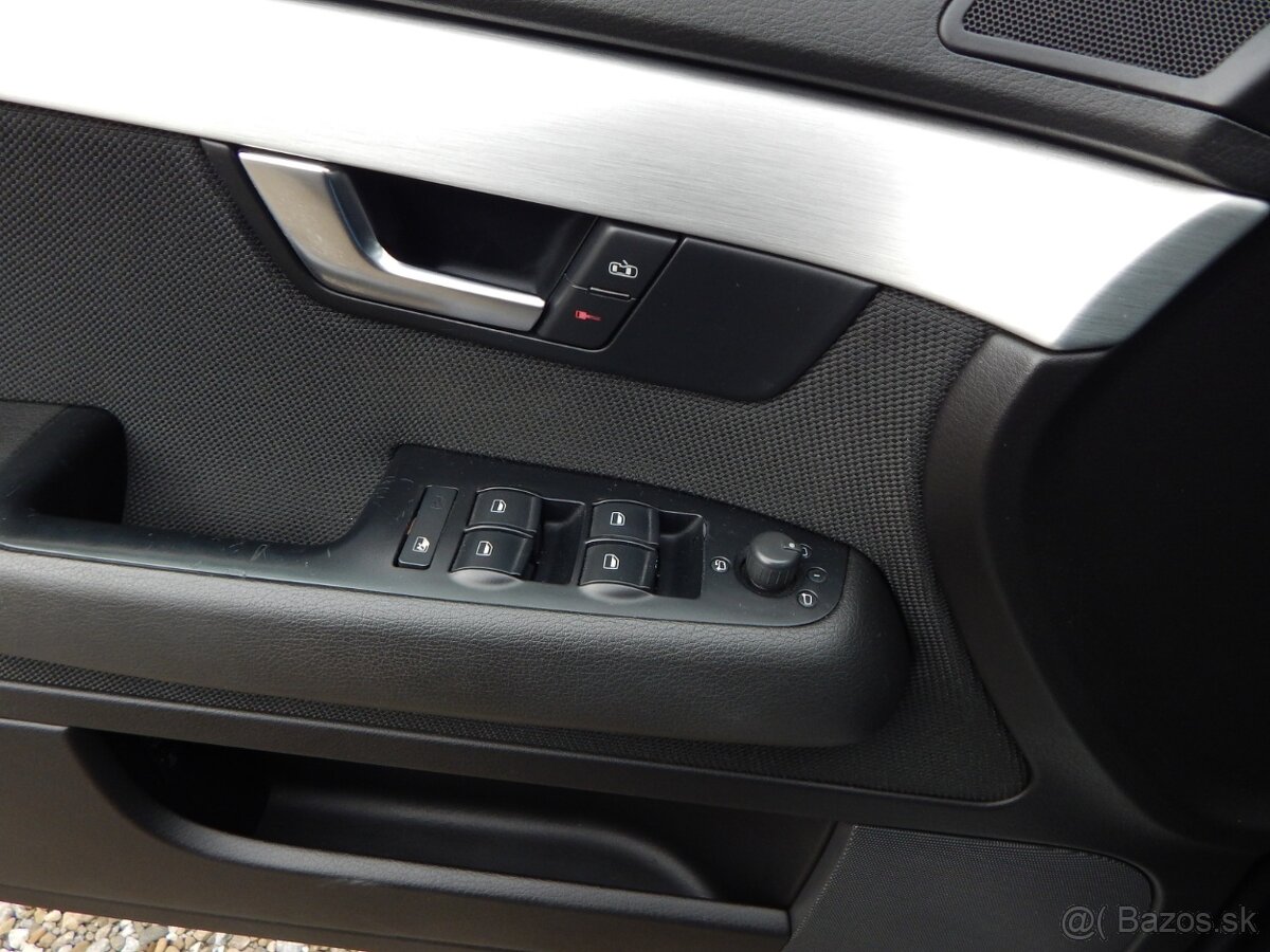 Audi A4 Avant 3.0 TDI V6 quattro tiptronic,S-LINE - 15