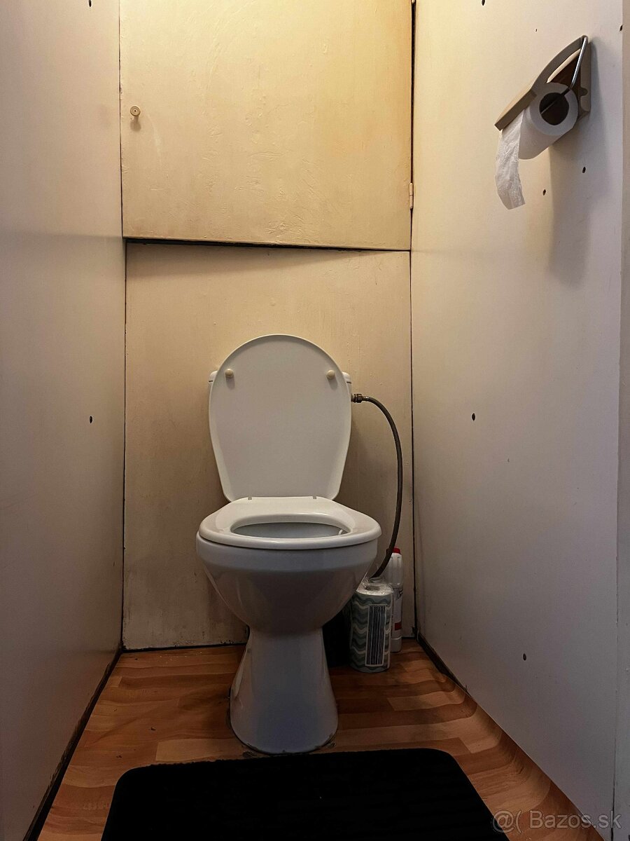 PREDAJ - veľký 2 izbový byt, Rybníky 2, Levice - 15