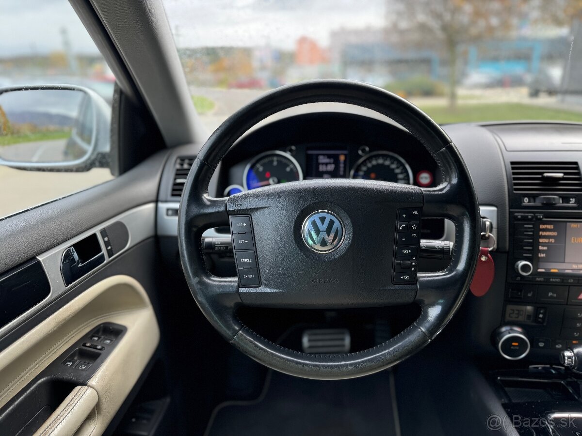 TOUAREG 3.0 tdi 047/999 kusov EXCLUSIVE EDITION - 15