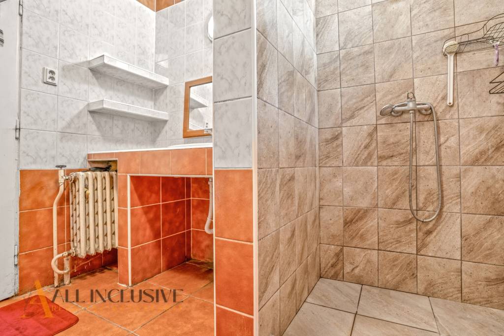 ALL INCLUSIVE | NA PREDAJ 5-IZBOVÝ RODINNÝ DOM NA 15Á POZEMK - 15