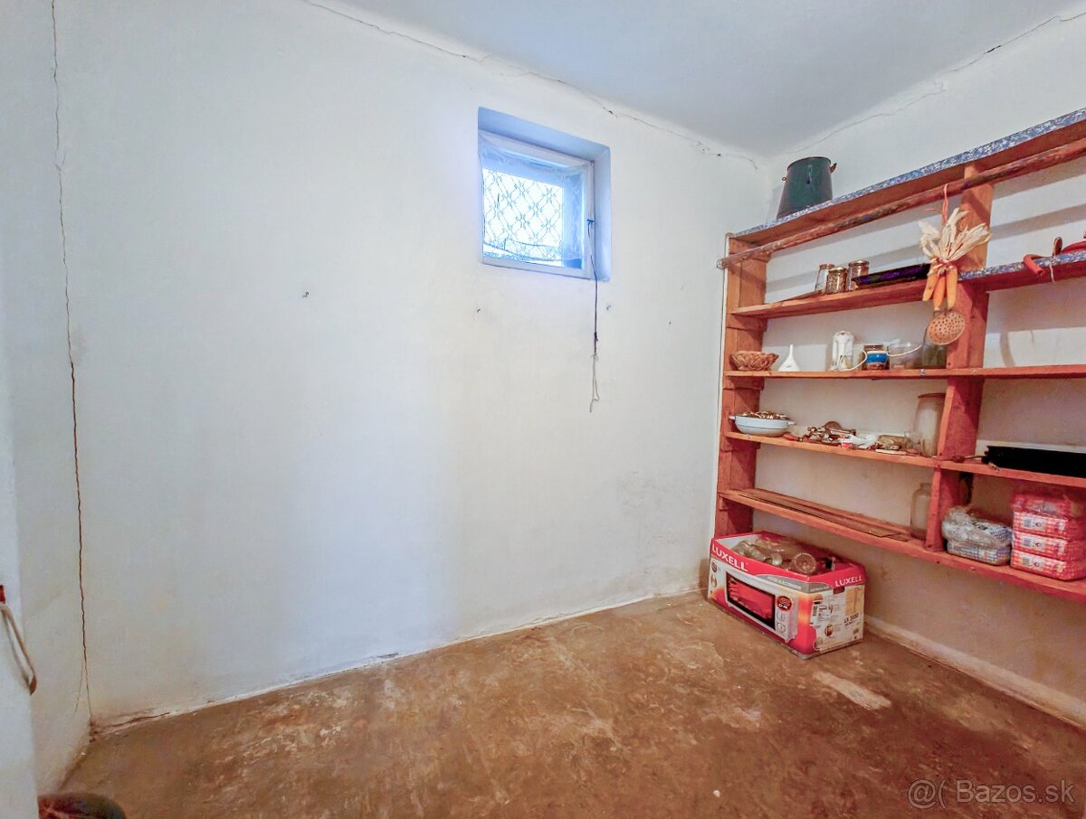 RODINNÝ DOM | VEĽKÝ POZEMOK | MOŽNOSŤ REKONŠTRUKCIE - 15