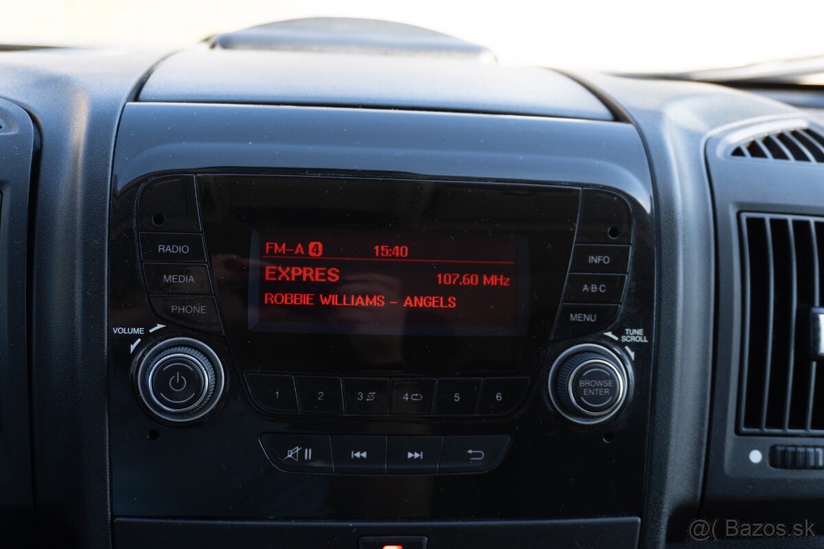 Peugeot Boxer 2.2 BlueHDi 165k L4H3 - 15