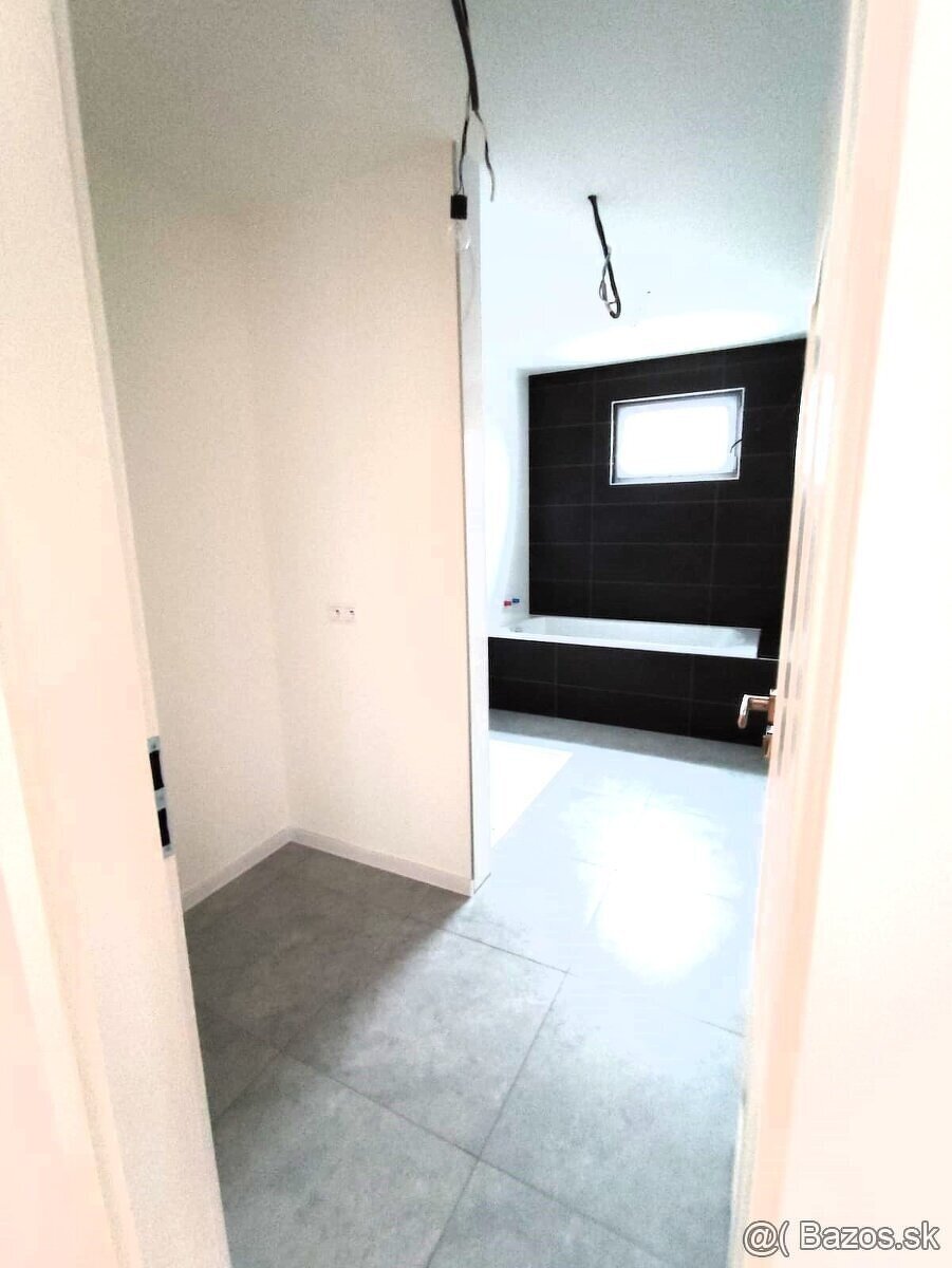 Exkluzívne novostavba č. 8 v Bátovciach - 15