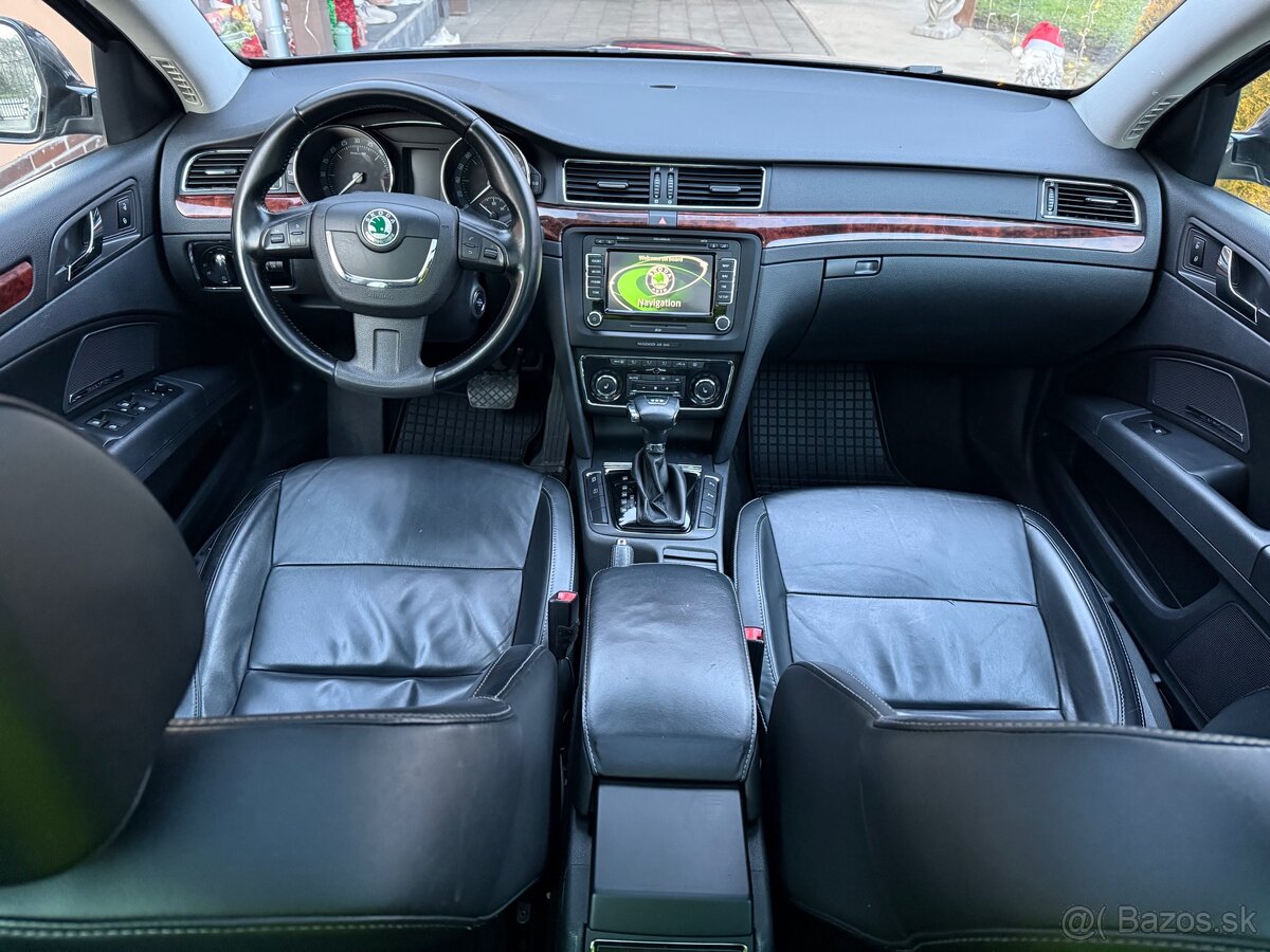 Škoda Superb Combi 2 2.0TDI DSG CR Elegance FULL VYBAVA - 15