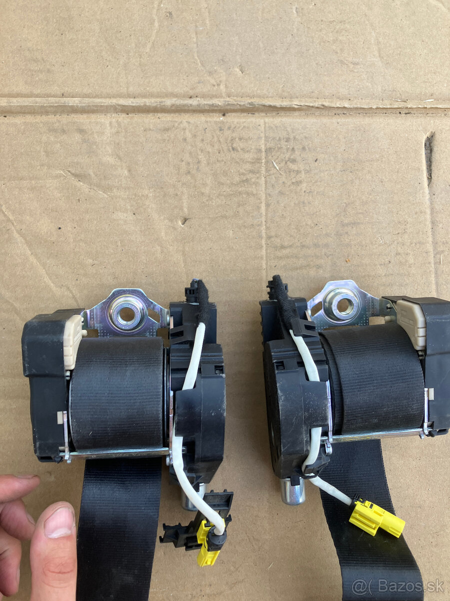 predni pasy vw caddy 15-20 - 15