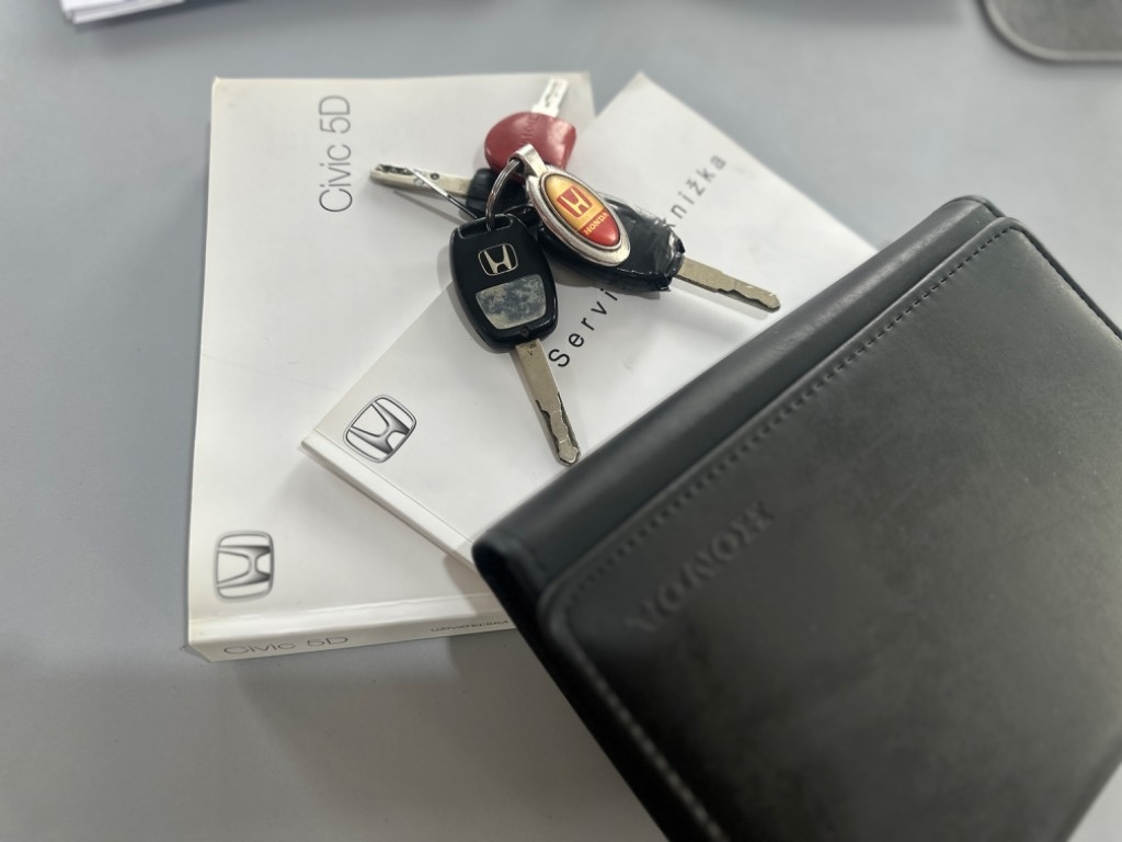 Honda Civic 1.8 VTEC Executive - 15