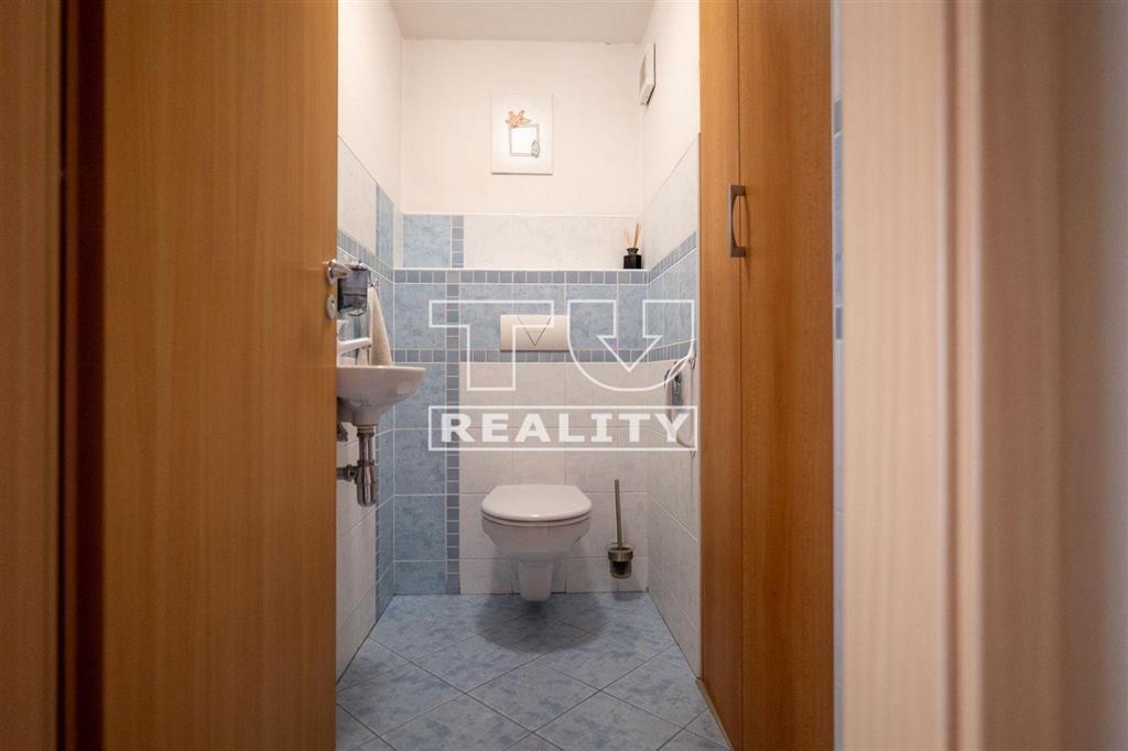 ZARIADENÝ 4+KK IZBOVÝ BYT, ŽILINA, VÝŤAH, BALKÓN, 106m2 - 15