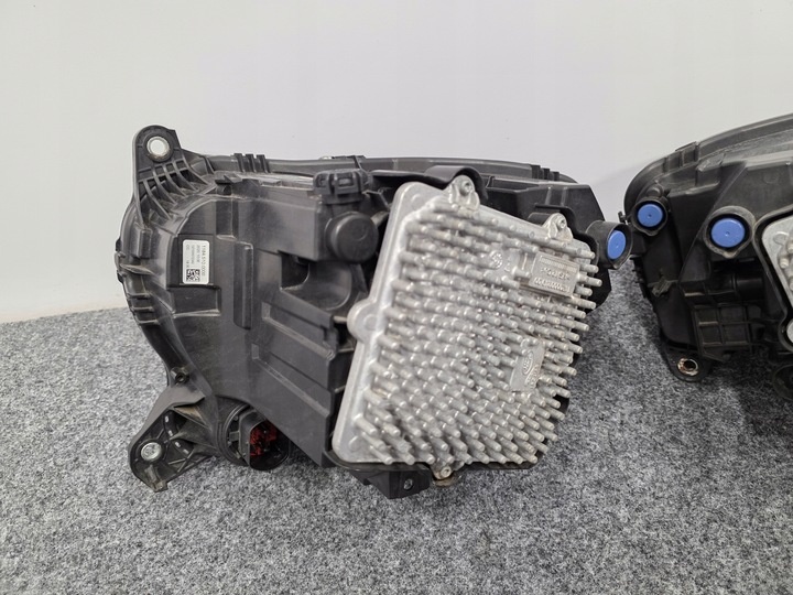 Land Rover Defender predne sveta led L8B2-13W - 15