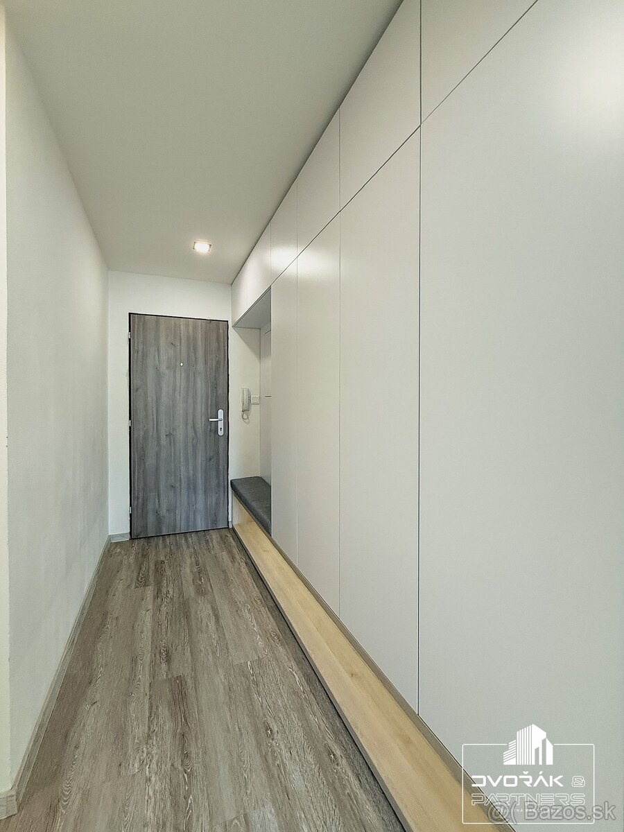 EXKLUZÍVNE Moderný 3 izbový byt na Bakossovej ulici na pr - 15