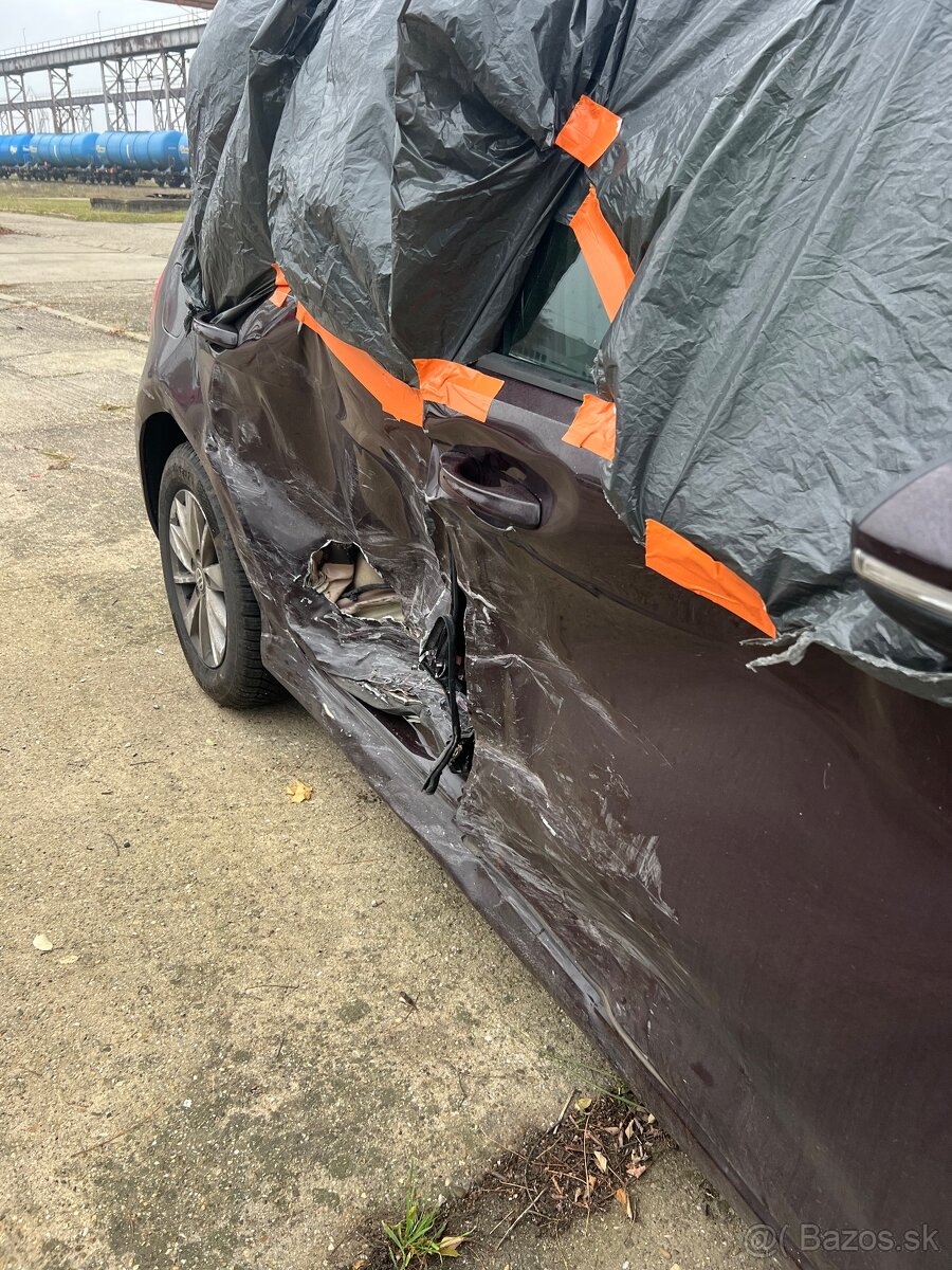 vw golf 7,5 1.4 tsi 92kw DSG po nehode - 15