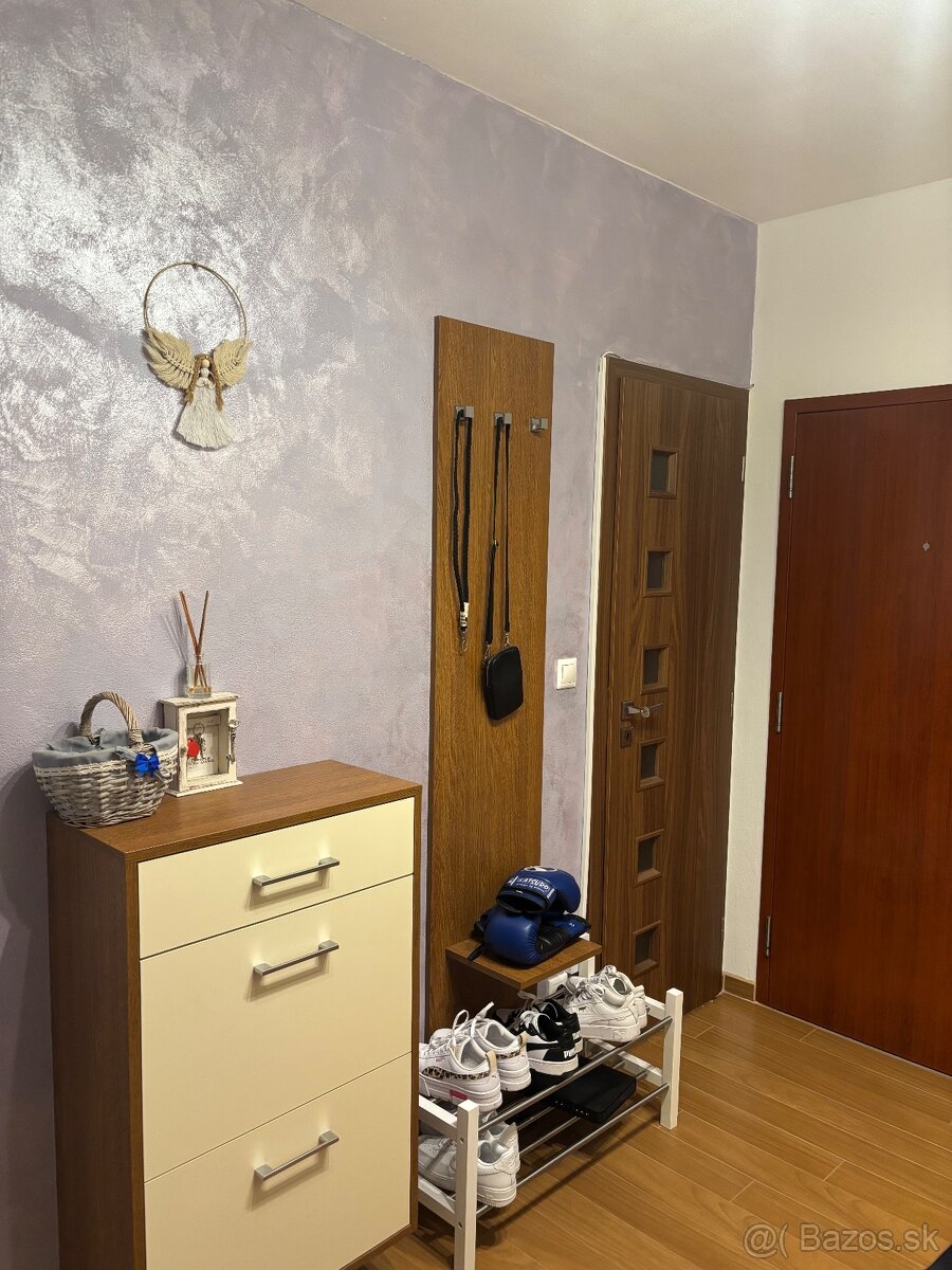 Veľkometrážny 2izbový byt Chrenová - 15