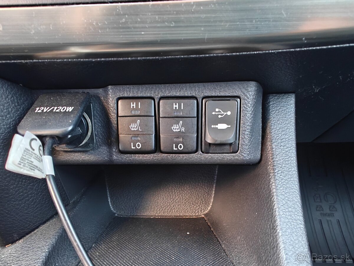 Toyota Auris 2014. 1,4 diesel - 15